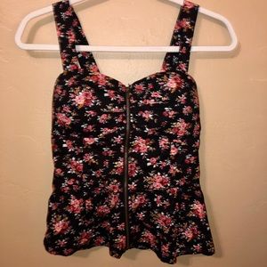 Bustier top🌸